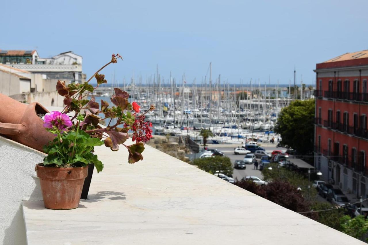 Terrazza Alla Cala Palermo Exterior photo