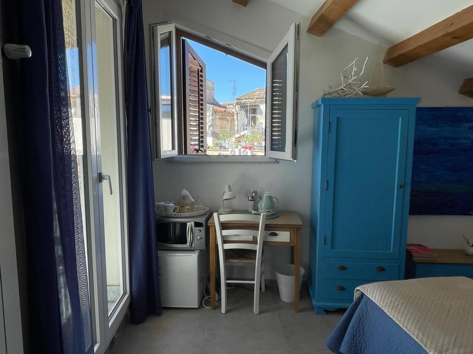 Terrazza Alla Cala Palermo Exterior photo